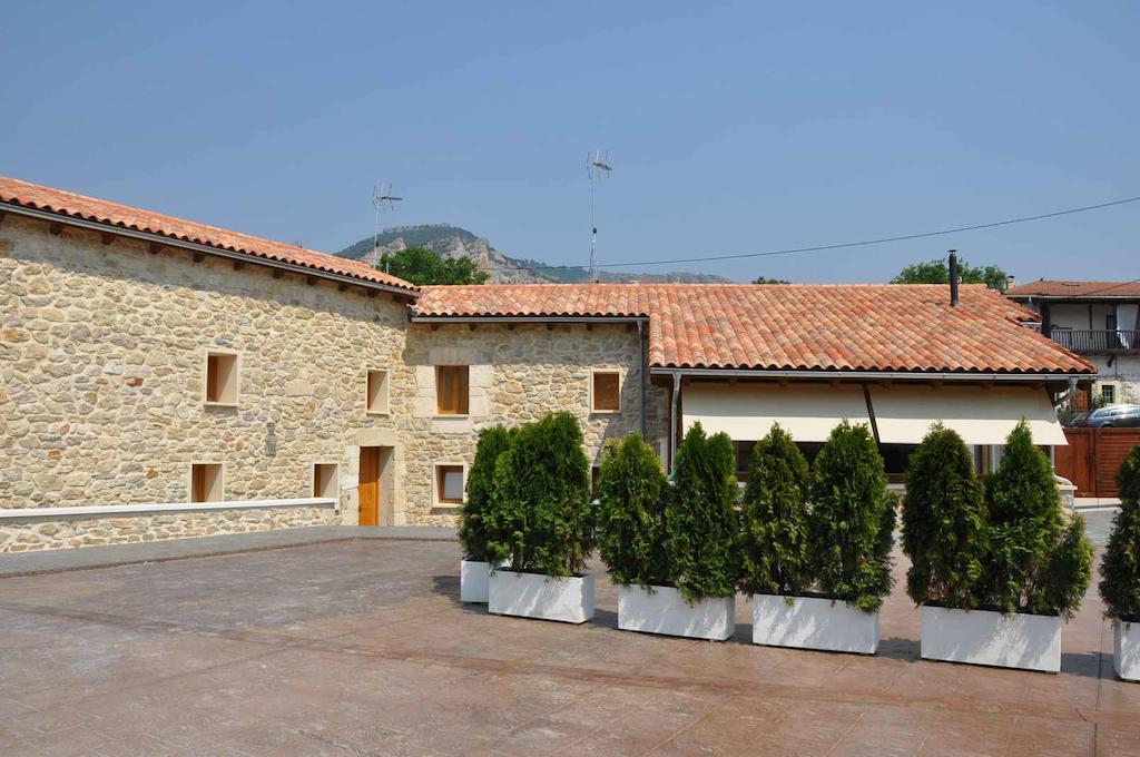 El Abrigano Del Canon Pesquera de Ebro Номер фото